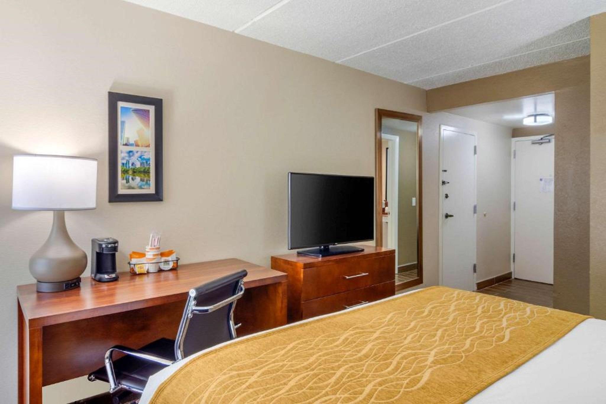 Inn Comfort Airport Cheeko Manor