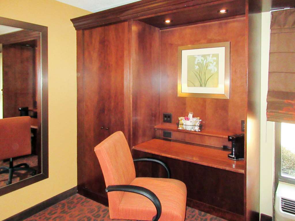 Inn Comfort Atlanta Airport Cheeko Manor